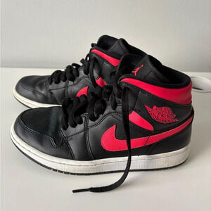Nike Air Jordan 1 Mid size 8